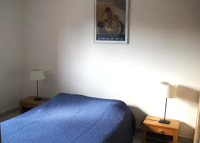 Les Grenadines Du Samedi Au Samedi * Antibes