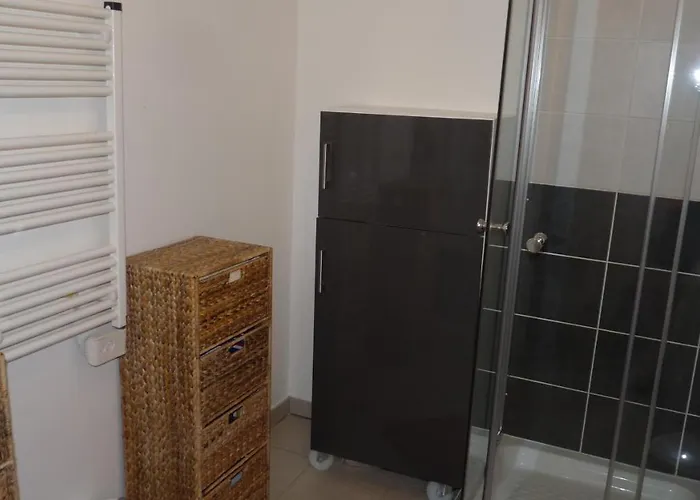 Апартаменты Les Grenadines Du Samedi Au Samedi Антиб