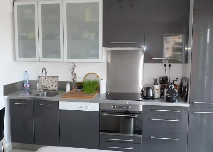 Les Grenadines Du Samedi Au Samedi Антиб